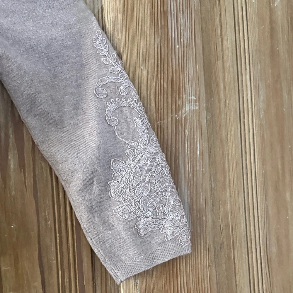 Jenny Yoo Mauve Embroidered Sweater Blouse - Picture 6 of 10